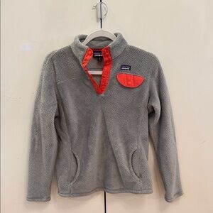 Patagonia Kids Fleece Jacket in Gray with Red Details